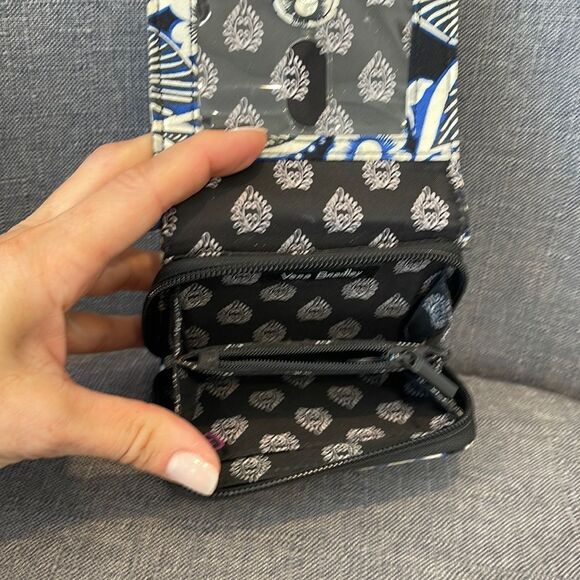 Vera Bradley Small Wallet - Picture 3 of 5